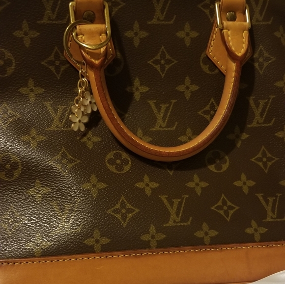 Louis Vuitton Monogram Alma PM - Picture 12 of 14